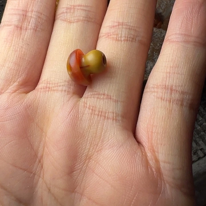 悟***吉玛瑙/玉髓未镶嵌吊坠