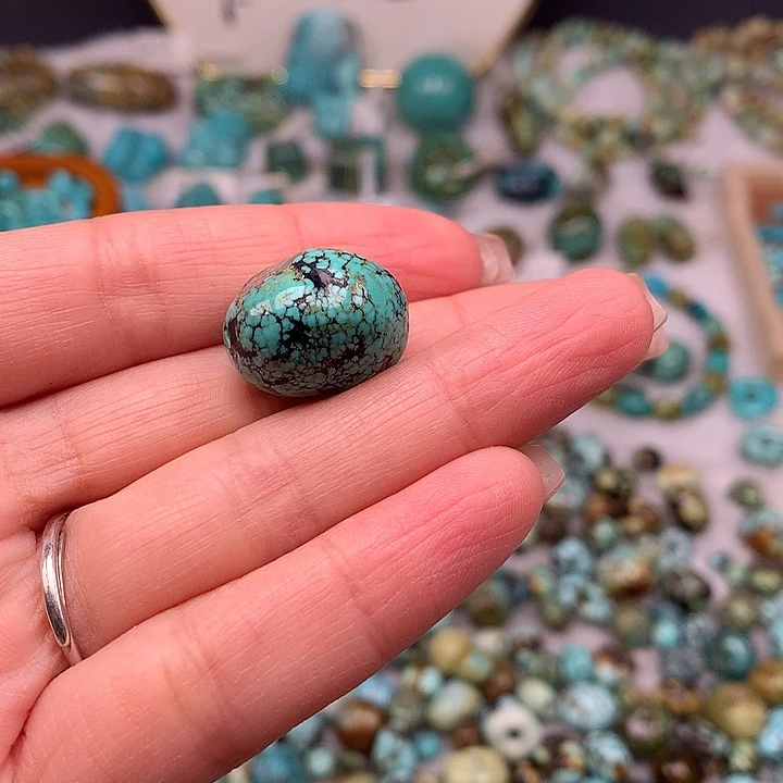 绿松石未镶嵌扣子