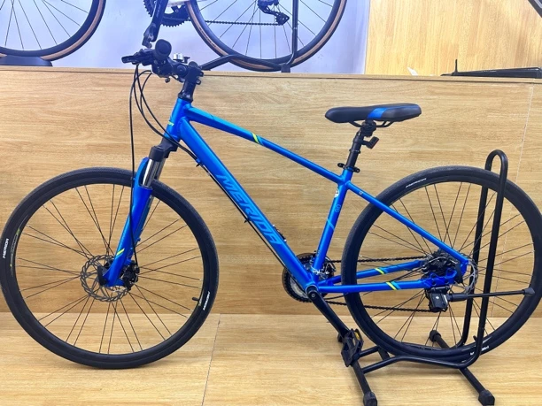 美利达克罗威90，车把高度可调节，24速变速器