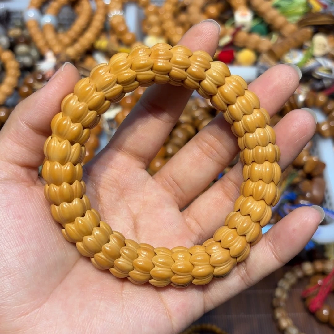 吊坠白玉菩提莲花碗肠