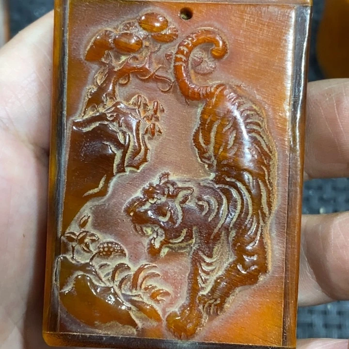 滴血莲花菩提吊坠