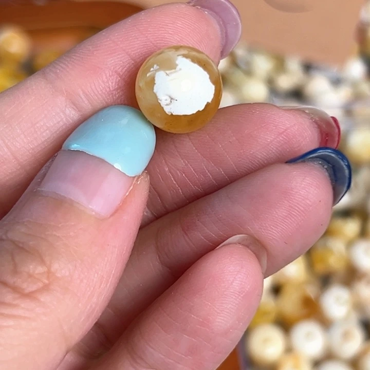 未镶嵌蜜蜡裸石11.7mm一个