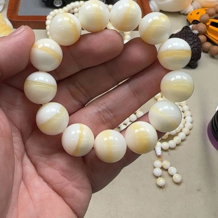 白玉菩提吊坠玉化6120
