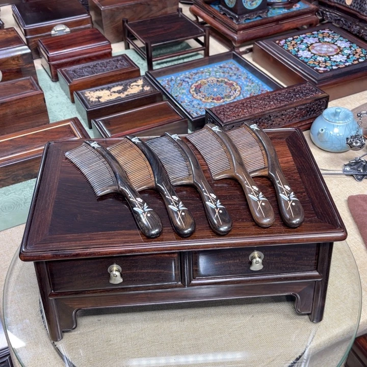 紫檀木类成套家具