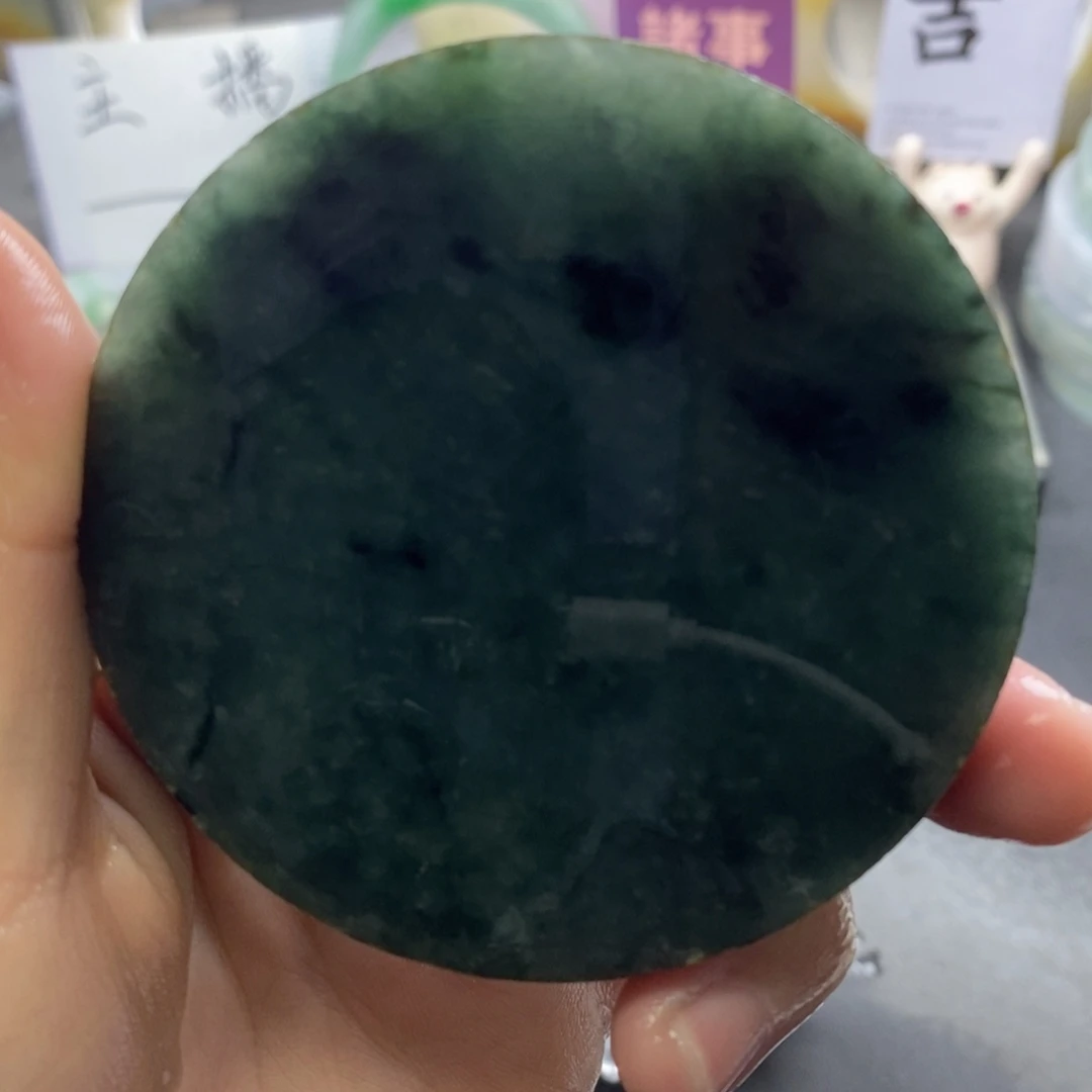 定制翡翠未镶嵌翡翠手镯