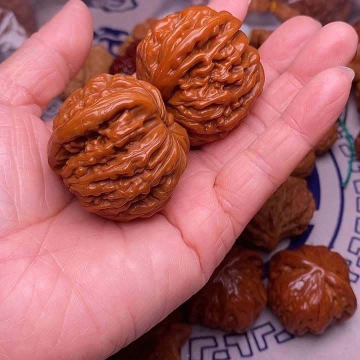 迷***笑文玩核桃吊坠篓子