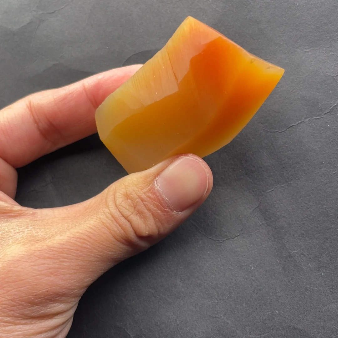 石英质玉黄蜡石料子未镶嵌老****进