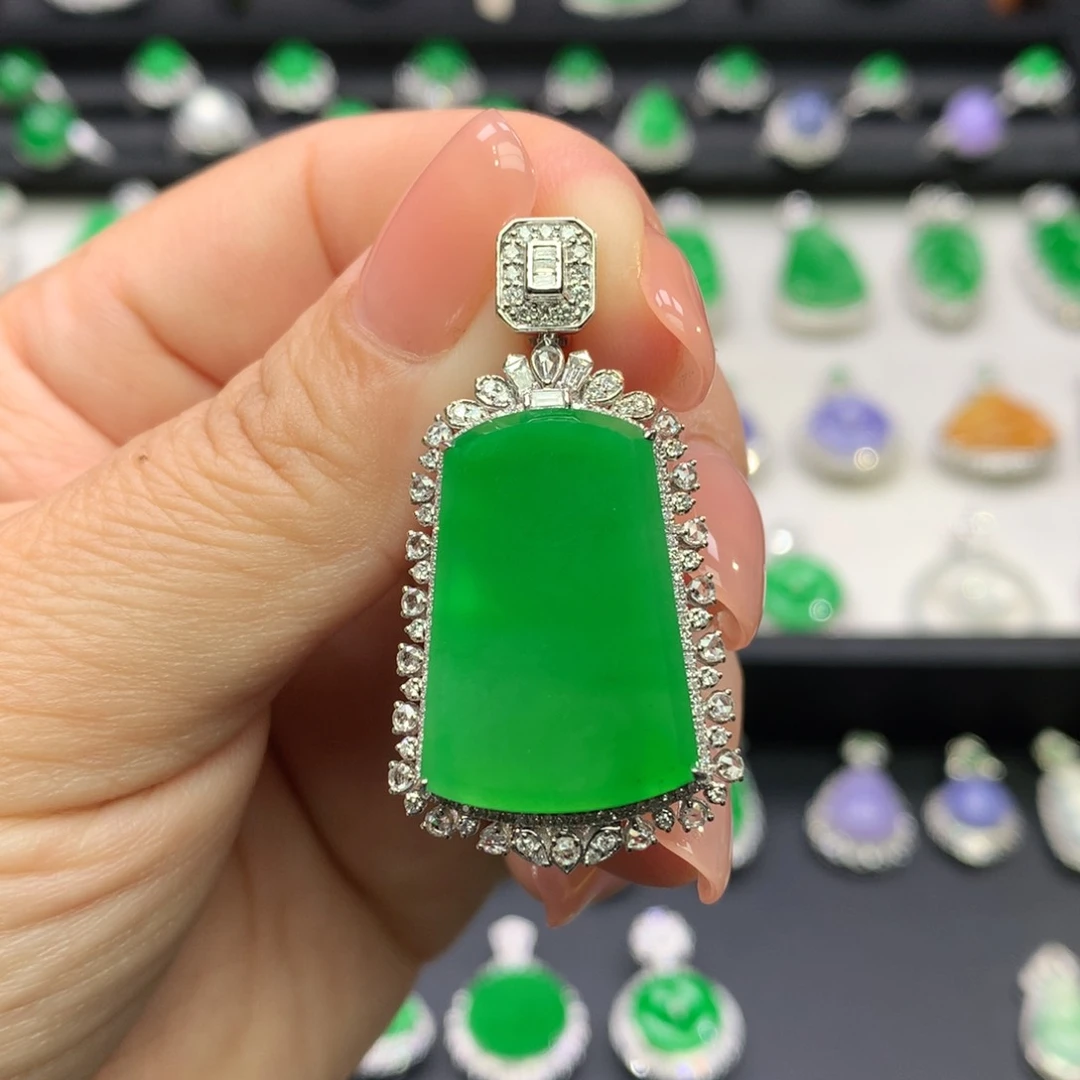 翡翠18K金镶嵌吊坠(不含链)