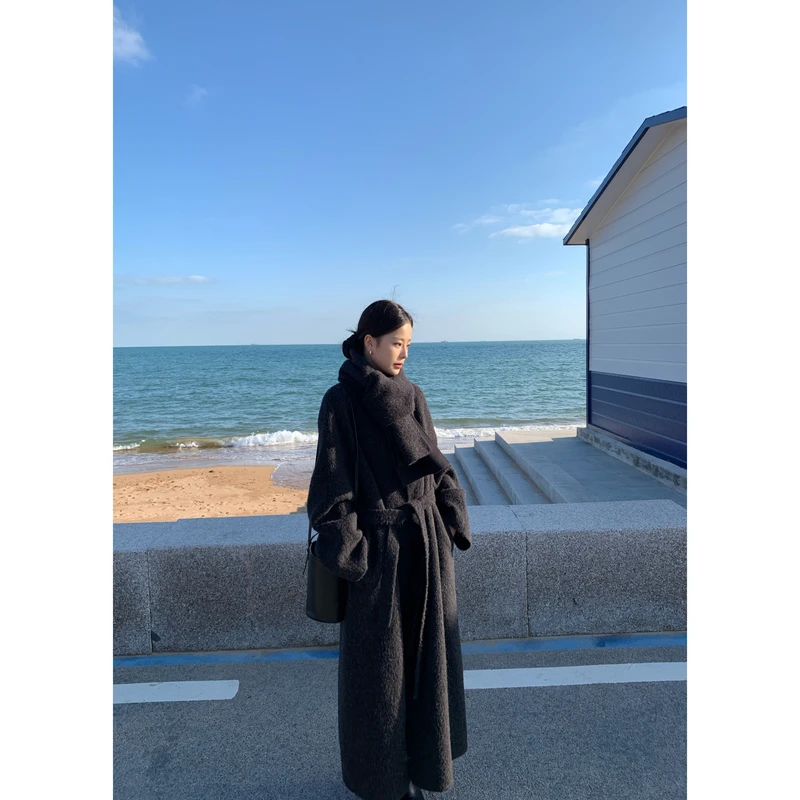 ZHONG HE ·25秋冬新款极简苏力羊毛围脖领长款双面呢外套大衣女