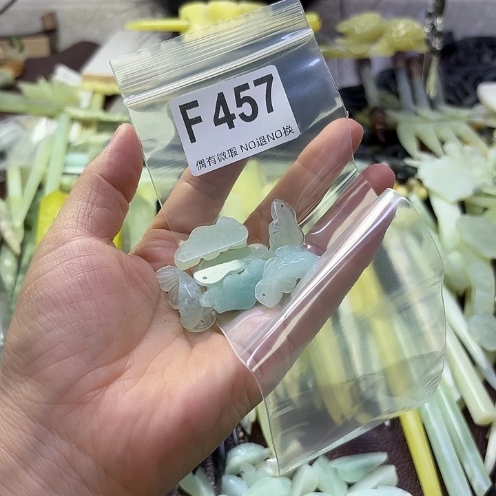 司***宝合金蛇纹石玉发饰
