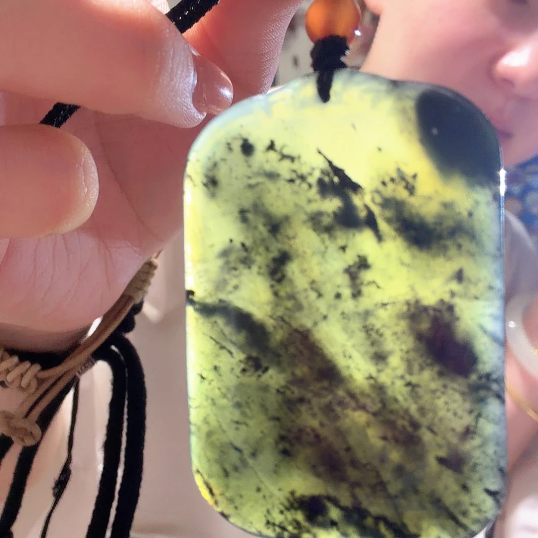 岫玉未镶嵌平安无事牌