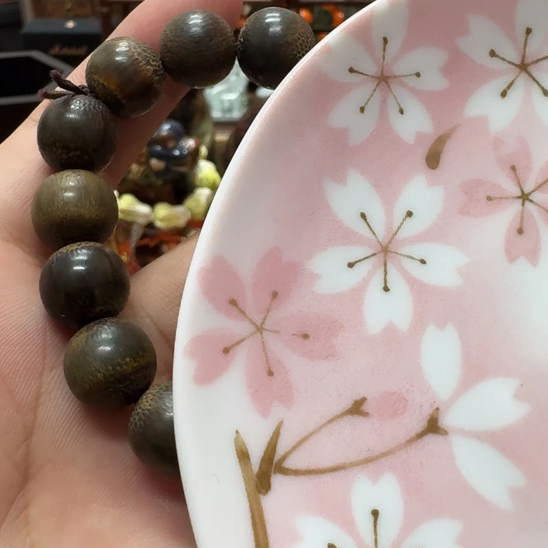 瓷片瓷器瓷器比爬爬爬山爬上