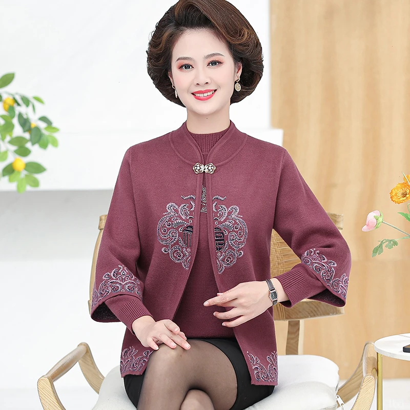 毛衣奶奶喜庆冬装女红色外套开衫中老年人上衣秋唐装妈妈装两件套