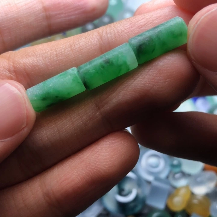 未镶嵌定制翡翠挂件