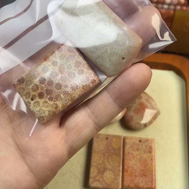 硅化玉颈饰合金落**晖12345667
