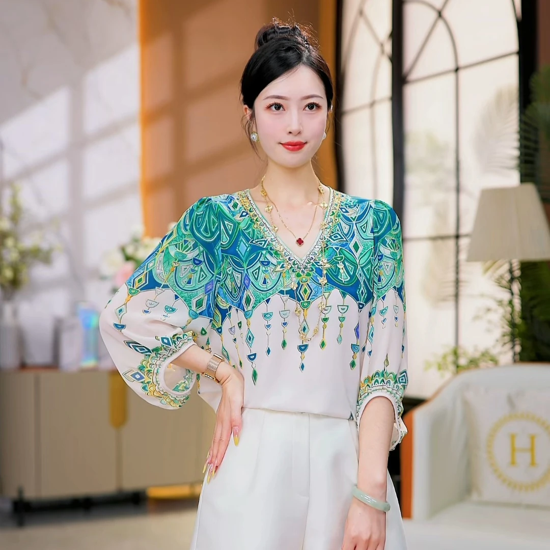 现货【翠海蓝天】衬衫女夏季新款薄款宽松遮肚显瘦百搭洋气花色上衣