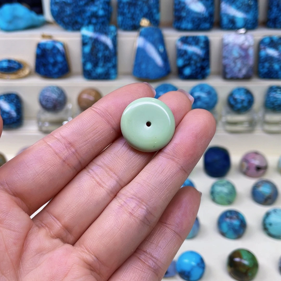 绿松石未镶嵌绿松石