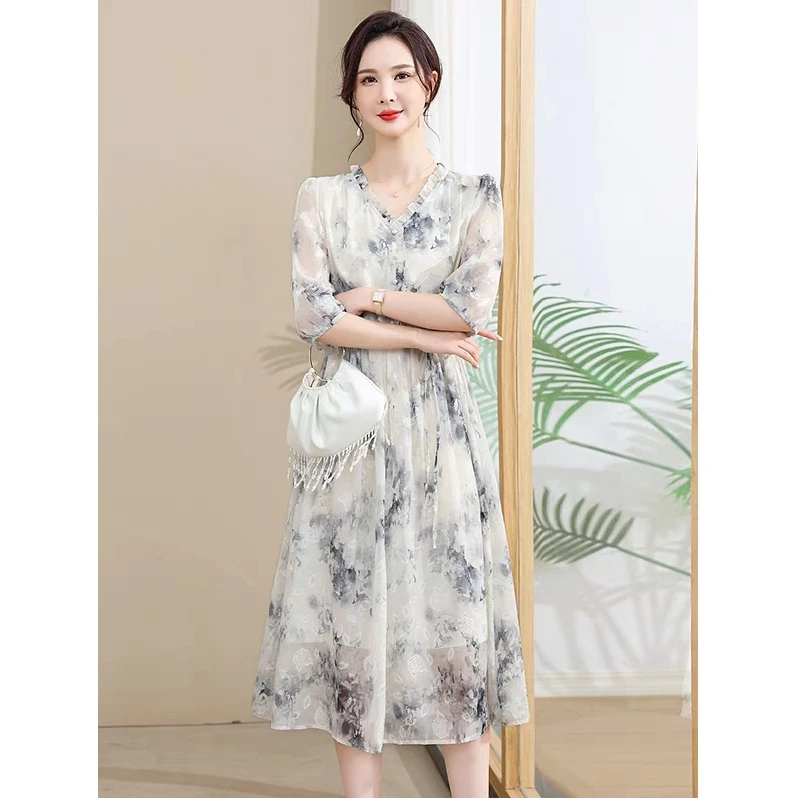 温柔优雅连衣裙V领+中袖美出新高度时尚出圈#826