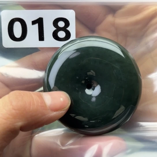 和田玉未镶嵌珠宝半成品