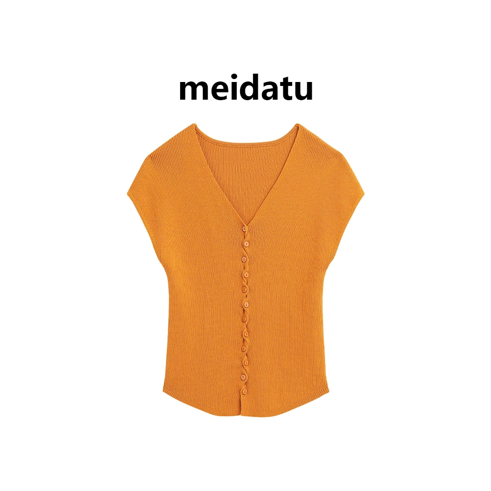 美哒兔（轻氧夏日）时尚百搭扭结扣针织衫（高个子版）CM577-25G