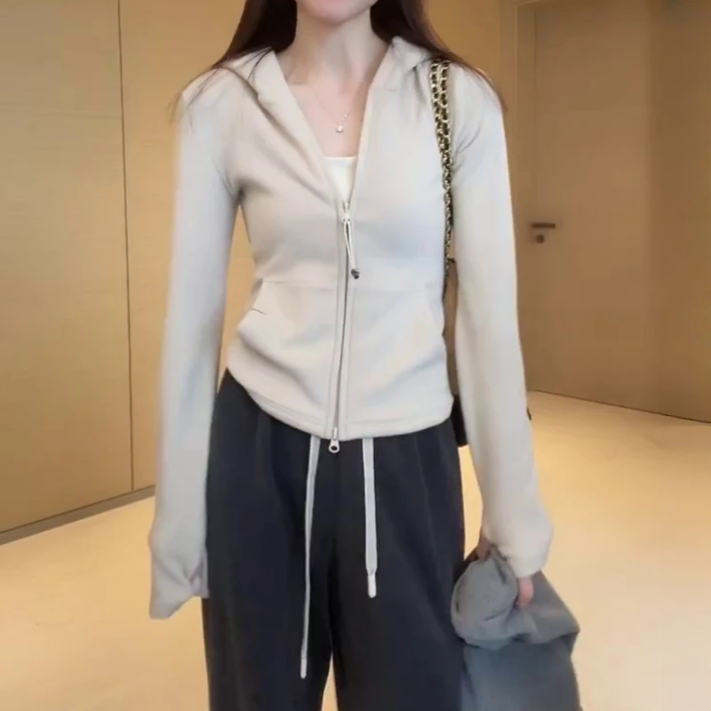 2025秋冬新款时尚气质双拉链长袖连帽卫衣女双面德绒开衫上衣外套