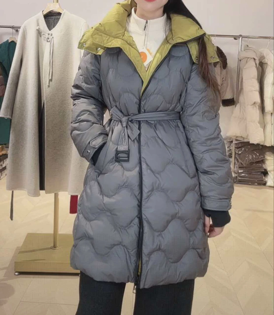 灰色中长款收腰羽绒服F131