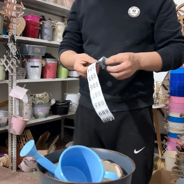 红陶君知家居百货681