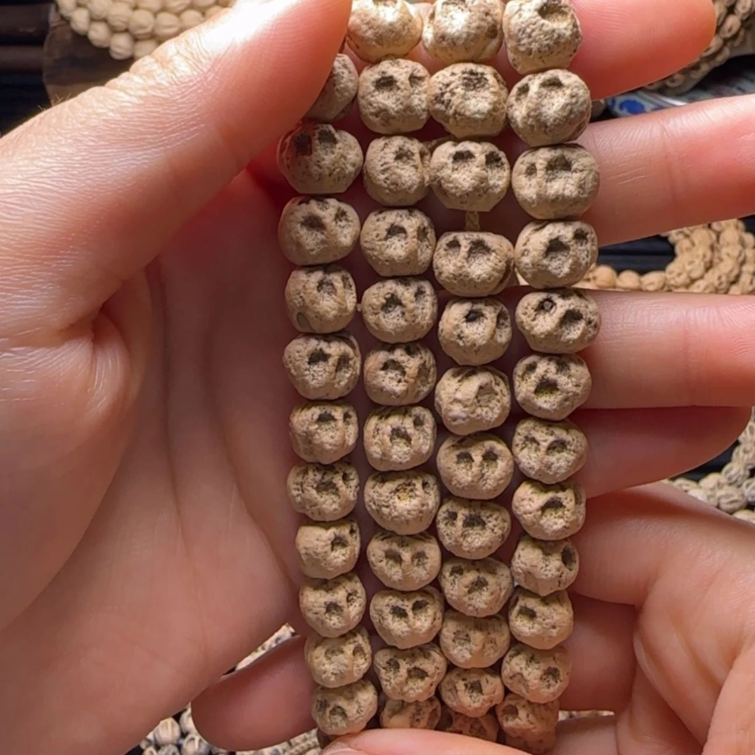 【闪购商品】吊坠柏香籽/百香籽Y****?