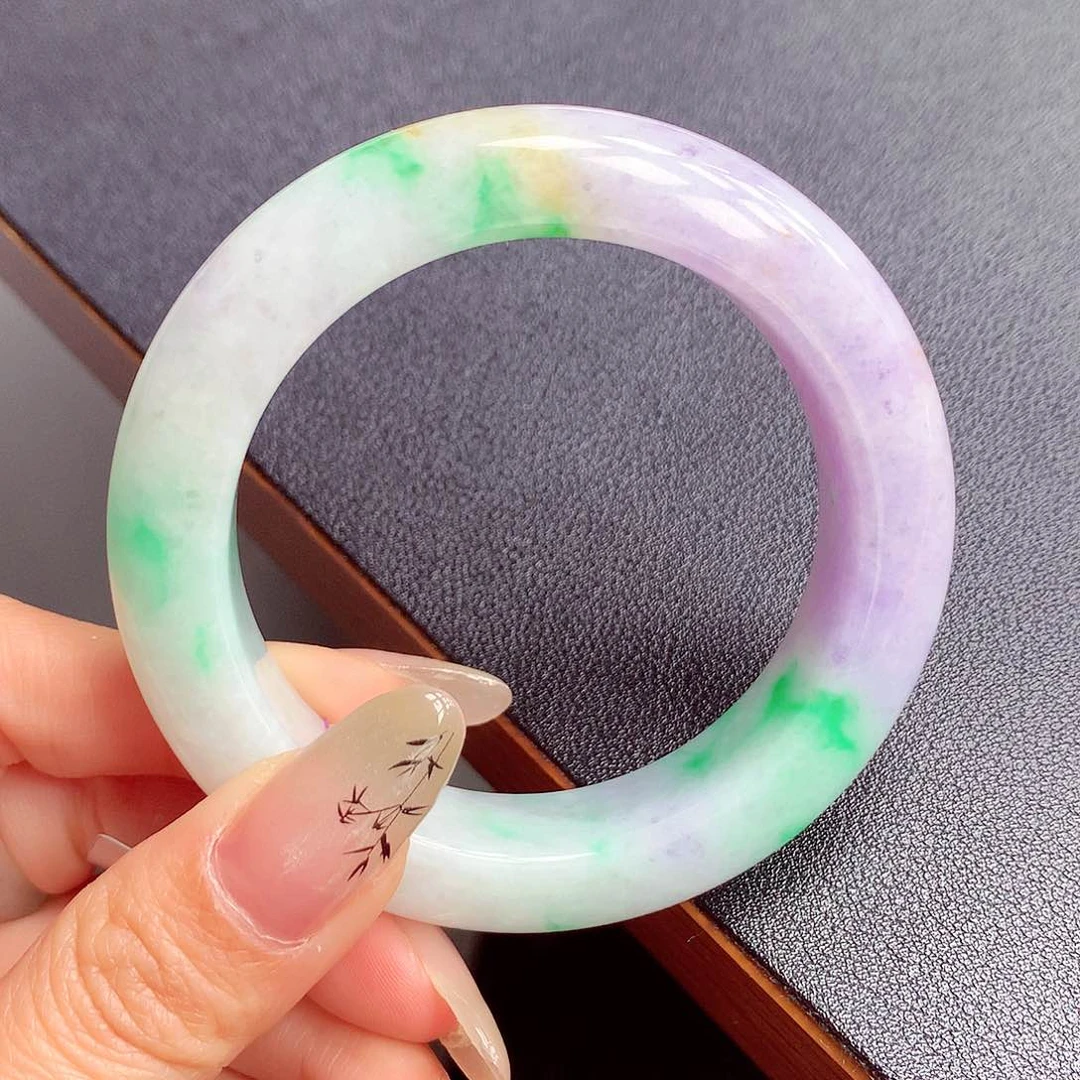 翡翠手镯未镶嵌缅甸翡翠