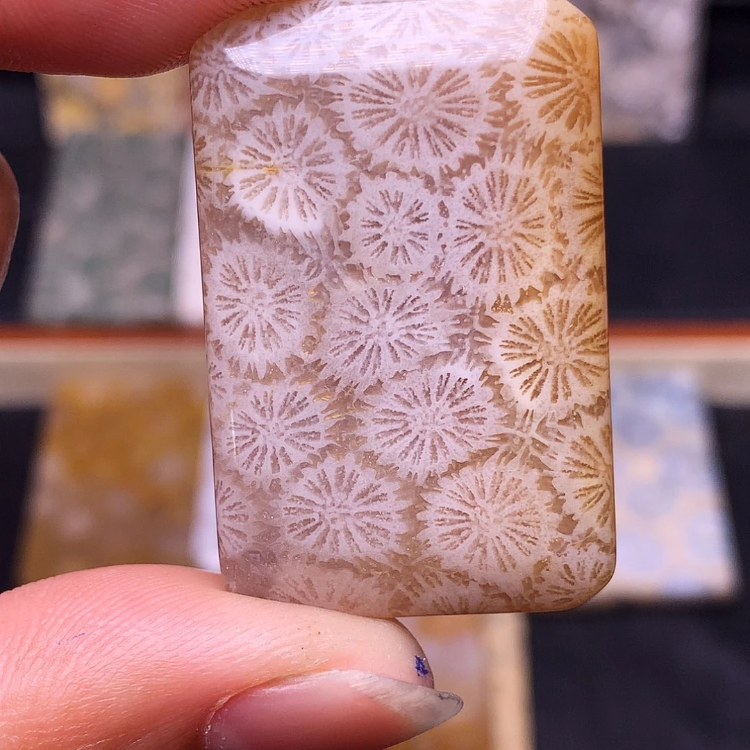 长石玉合金珠宝半成品寂**塘