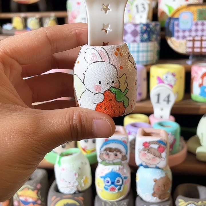 17……手工手绘花盆