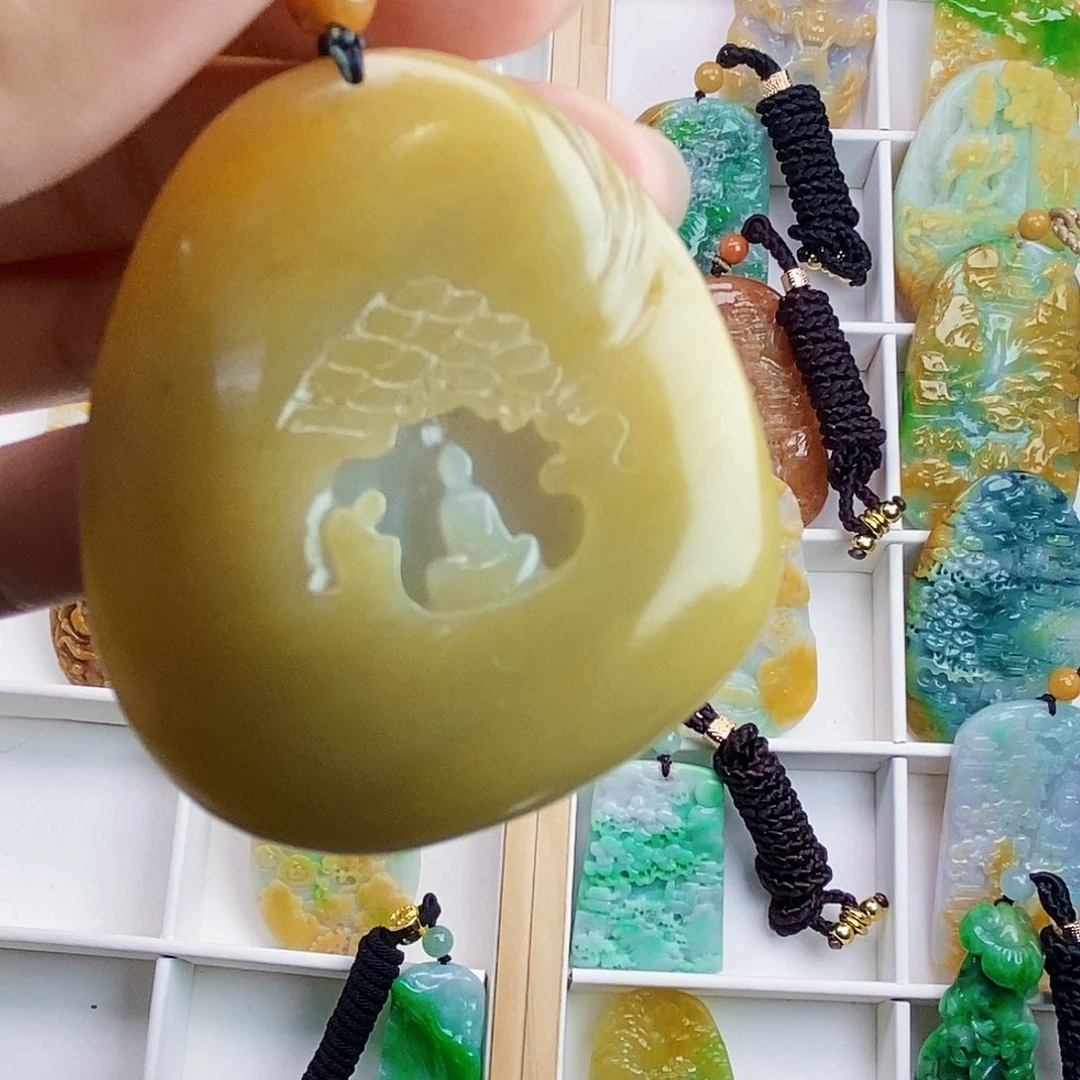 翡翠未镶嵌颈饰天然翡翠