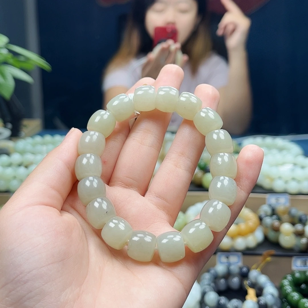 未镶嵌手链和田玉