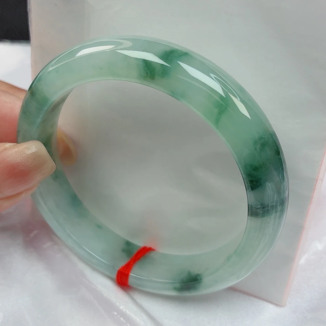 翡翠手镯未镶嵌55