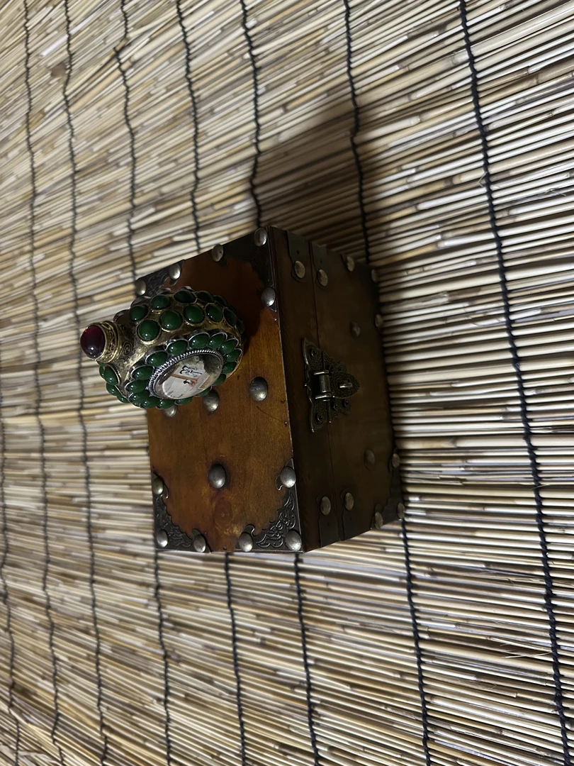 家居摆件一个木小件（以直播间实物为准）45不带箱子