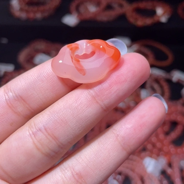 南红玛瑙未镶嵌配饰如意锁1366打孔备注