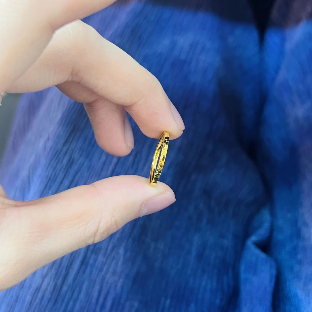 【潇潇专属】足金999 窄版碎碎冰戒时尚单品精致女款