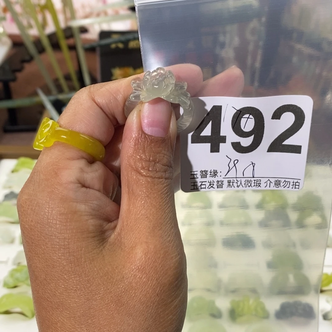 月***～蛇纹石玉未镶嵌发饰