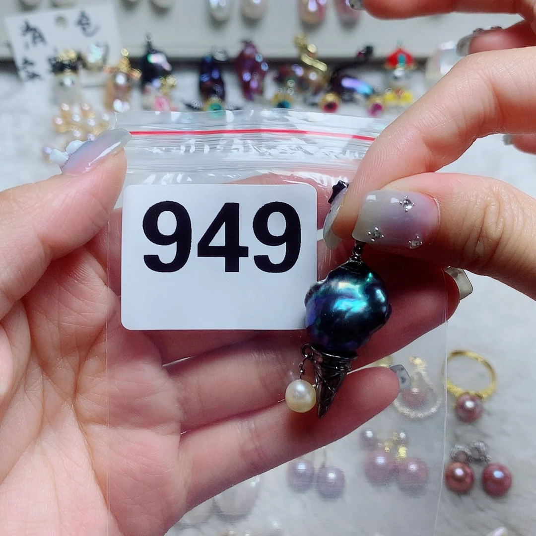 婉***爹淡水珍珠未镶嵌吊坠(赠链)