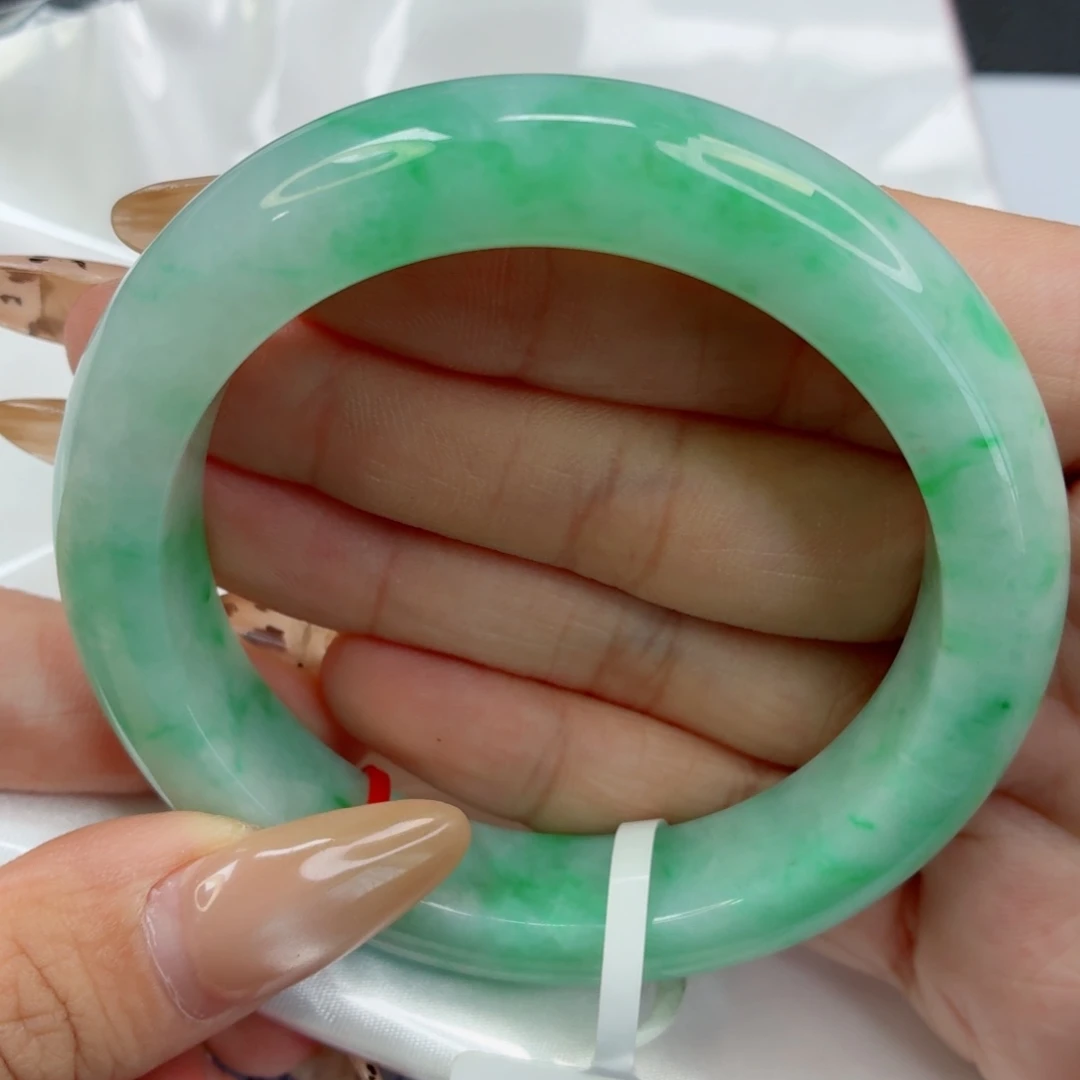 未镶嵌手镯翡翠11