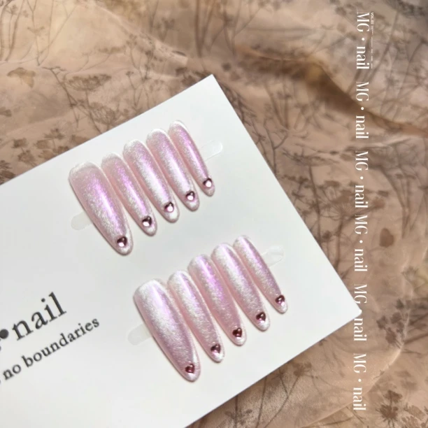 【浪漫主义•MG】纯手工轻奢粉色夏季猫眼清透穿戴甲