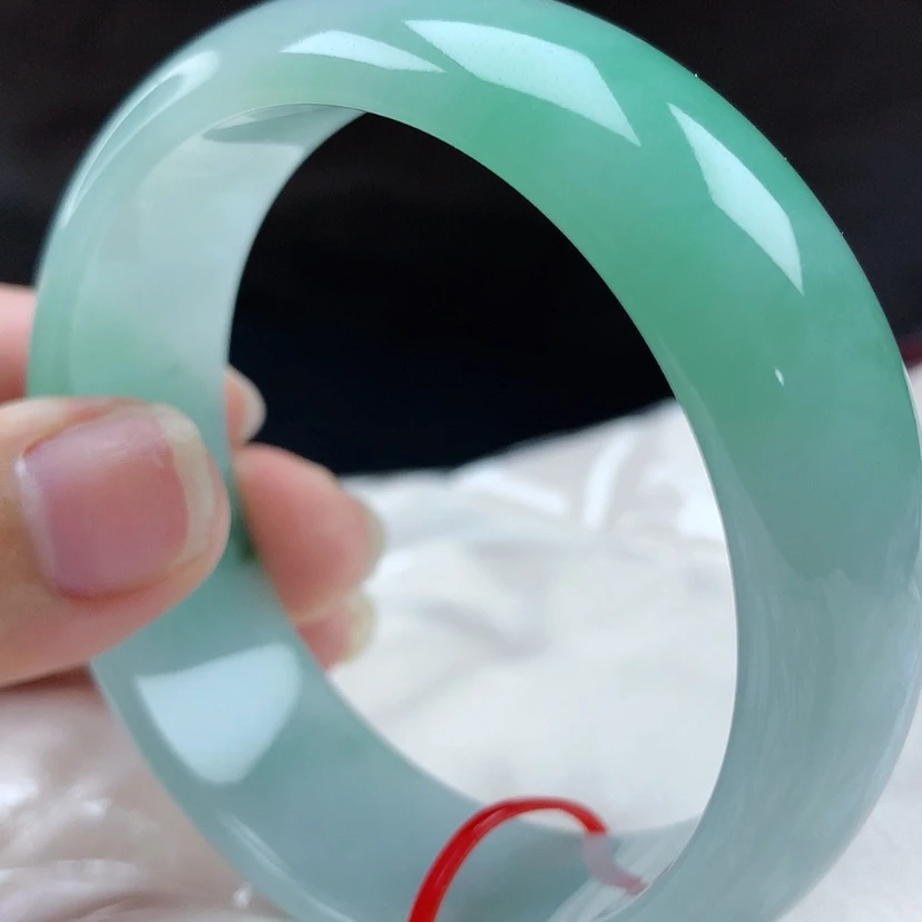 【闪购商品】未镶嵌手镯翡翠97106，