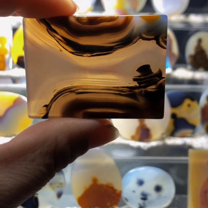 合金玛瑙/玉髓珠宝奇石68