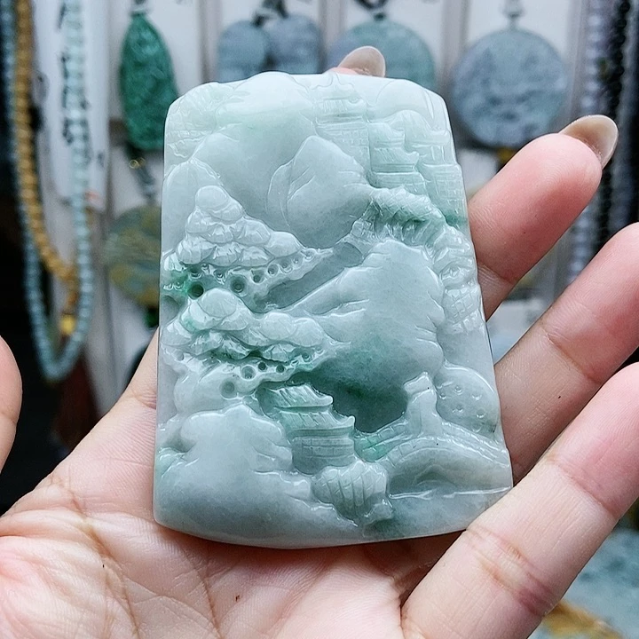 翡翠未镶嵌颈饰翡翠