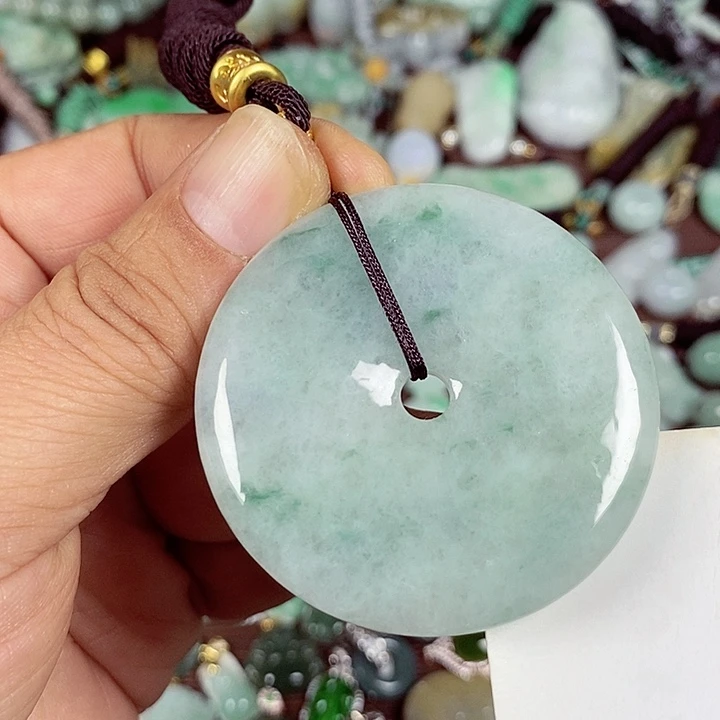 翡翠未镶嵌颈饰天然翡翠玉A货配证书