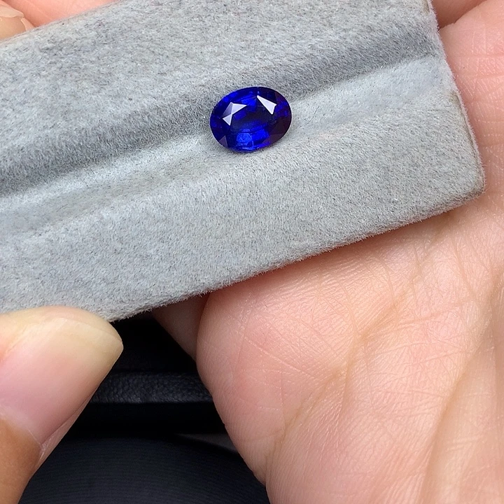 蓝宝石裸石1.92ct皇家蓝蓝宝石吉尔德