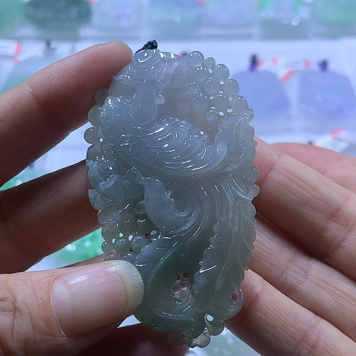 翡翠未镶嵌颈饰天然翡翠吊坠A货