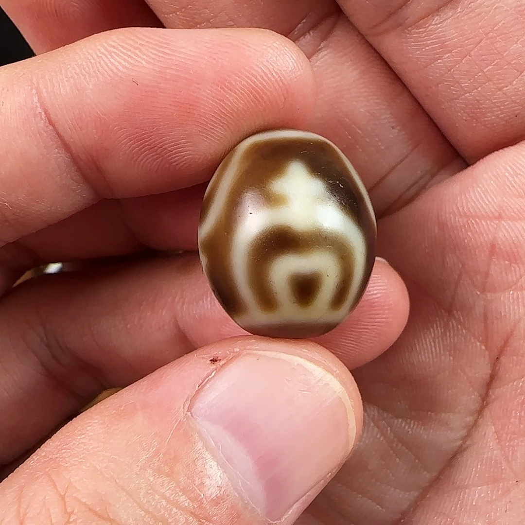 吴***悠玛瑙/玉髓未镶嵌颈饰项链