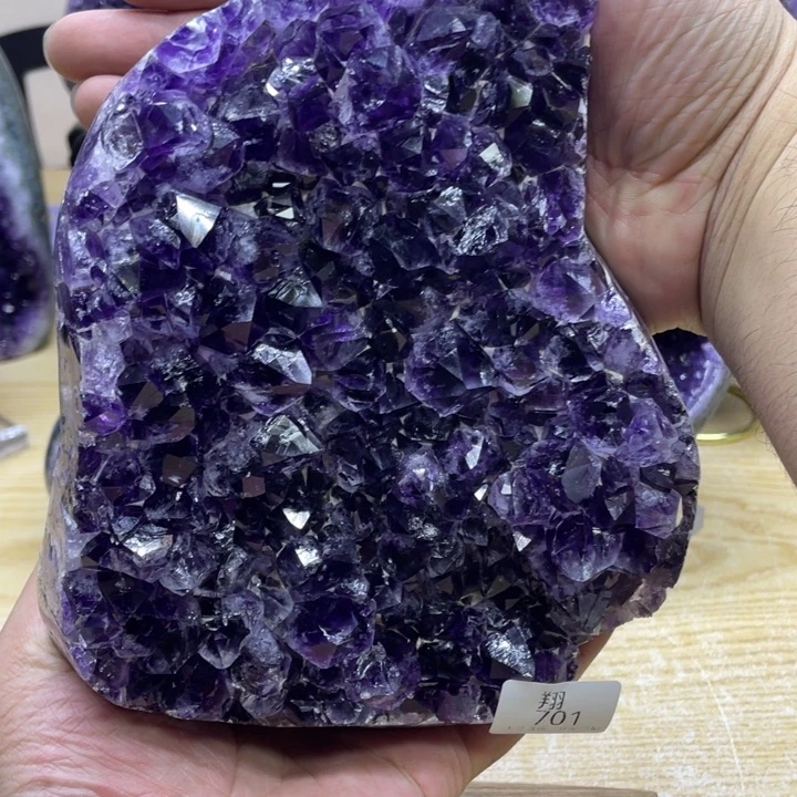 未镶嵌大型摆件(非配饰)紫晶