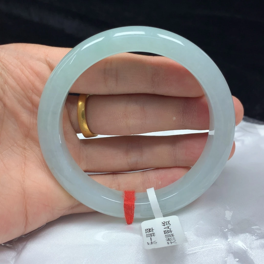 未镶嵌手镯（圆镯）翡翠58.8